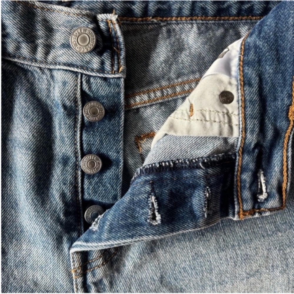 Levis Wedgie High Rise Shorts Cutoff Classic Denim Cotton Medium Blue Size 26 - Picture 6 of 11